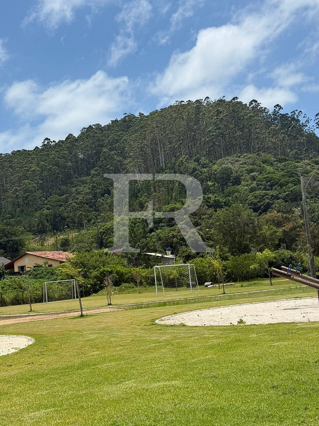 Casa para alugar com 3 quartos, 150m² - Foto 60