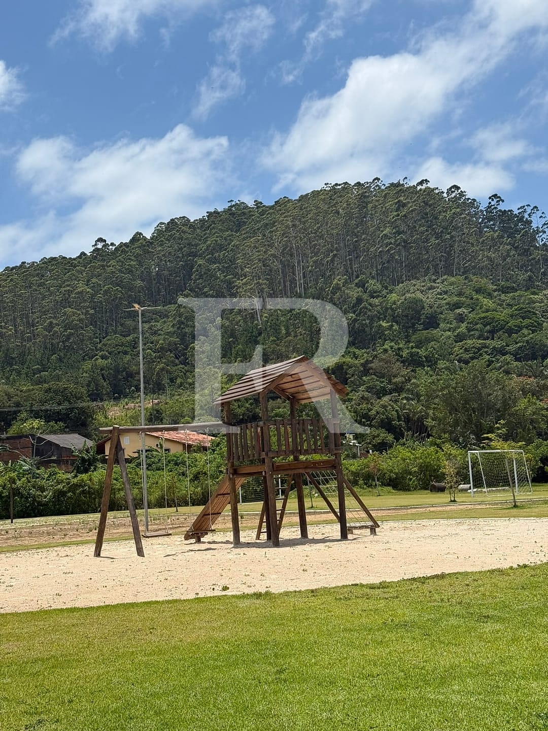 Casa para alugar com 3 quartos, 150m² - Foto 62