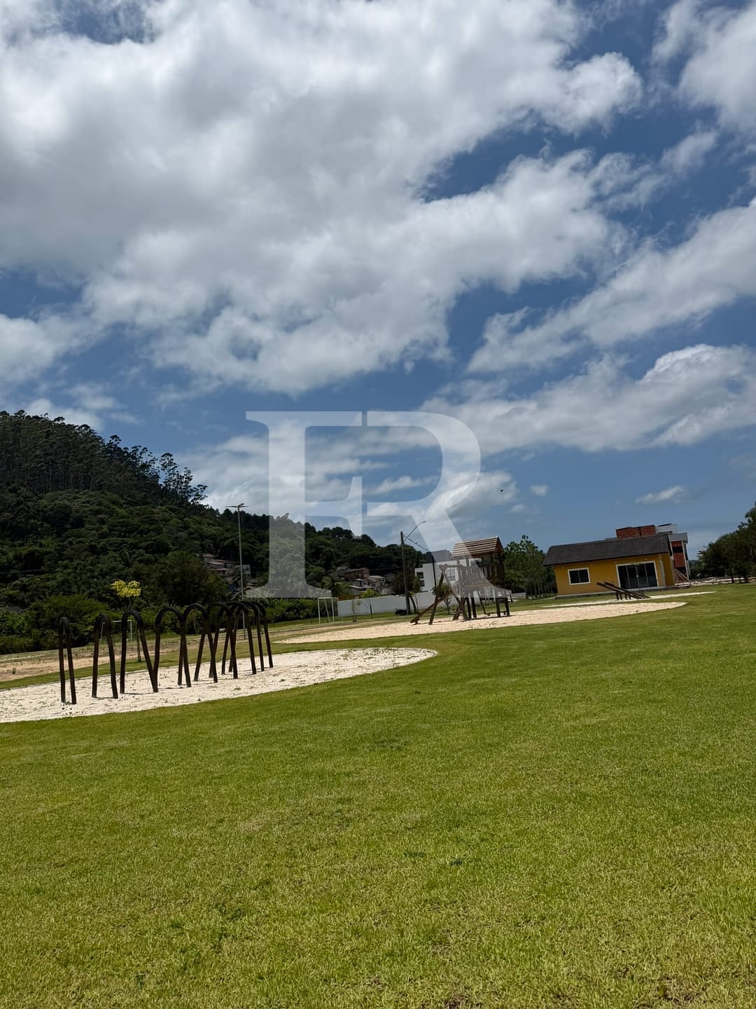 Casa para alugar com 3 quartos, 150m² - Foto 64
