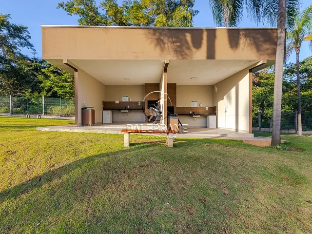 Casa com 354m² 4 quartos e 4 banheiros, à venda, no bairro Residencial e Comercial Damha em Cidade Ocidental
