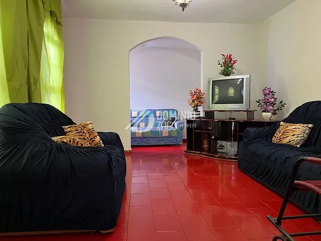 Casa com 312m² 3 quartos e 4 banheiros, à venda, no bairro Parque São Geraldo em Uberaba