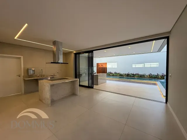 Casa com 330m² 4 quartos e 5 banheiros, à venda, no bairro Cariru em Ipatinga