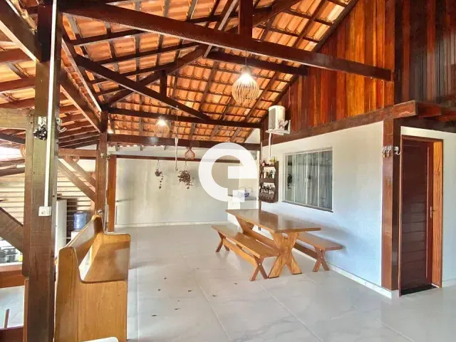 Casa 1 quarto e 2 banheiros, à venda, no bairro Alter do Chão em Santarém