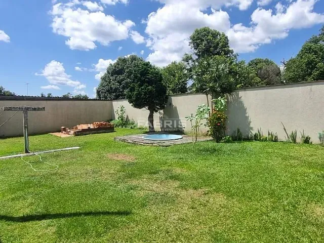 Casa com 600m² 4 quartos e 2 banheiros, à venda, no bairro Ouro Verde em Campo Largo