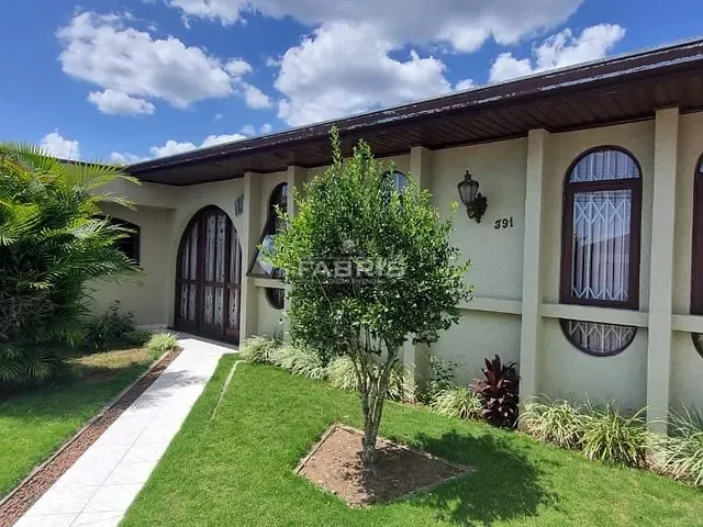 Casa com 600m² 4 quartos e 2 banheiros, à venda, no bairro Ouro Verde em Campo Largo