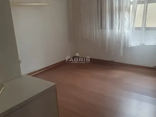 Casa com 600m² 4 quartos e 2 banheiros, à venda, no bairro Ouro Verde em Campo Largo