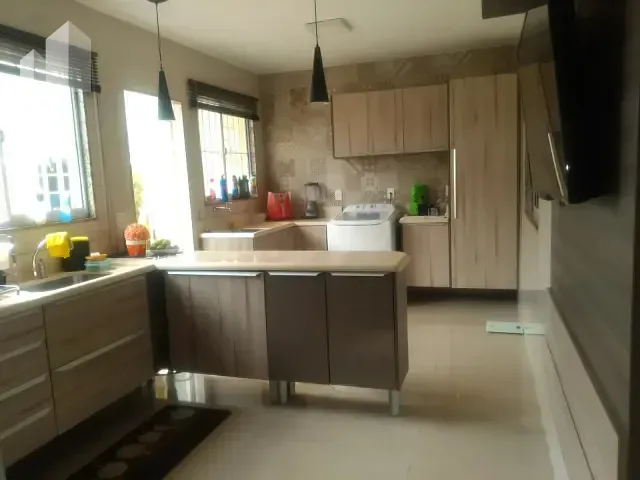 Casa com 200m² 4 quartos e 3 banheiros, à venda, no bairro Prata em Nova Iguaçu