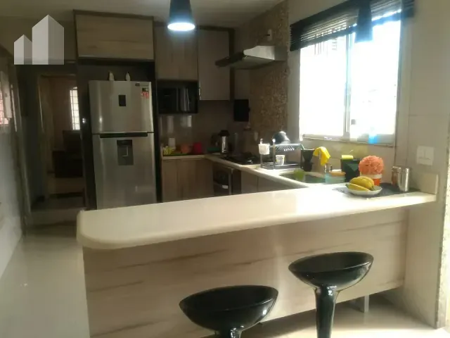 Casa com 200m² 4 quartos e 3 banheiros, à venda, no bairro Prata em Nova Iguaçu