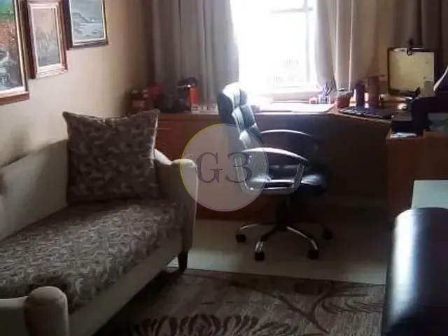 Casa 5 quartos e 3 banheiros, à venda, no bairro Fragata em Pelotas