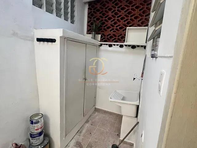 Casa 3 quartos e 1 banheiro, à venda, no bairro Centro em Valença