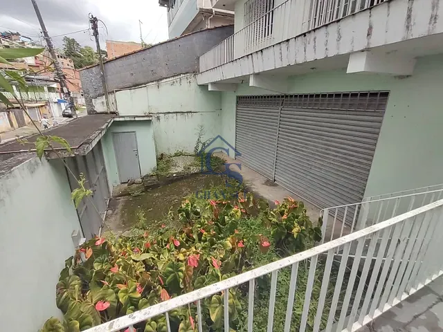 Casa com 500m² 2 quartos e 1 banheiro, à venda, no bairro Jardim Shangrilá (Zona Sul) em São Paulo