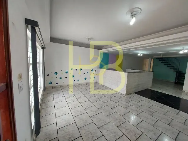 Casa para alugar, no bairro Parque das Laranjeiras em Sorocaba