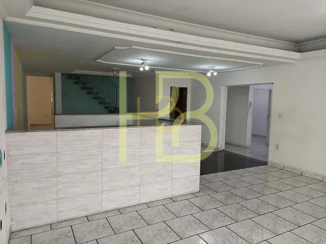 Casa para alugar, no bairro Parque das Laranjeiras em Sorocaba