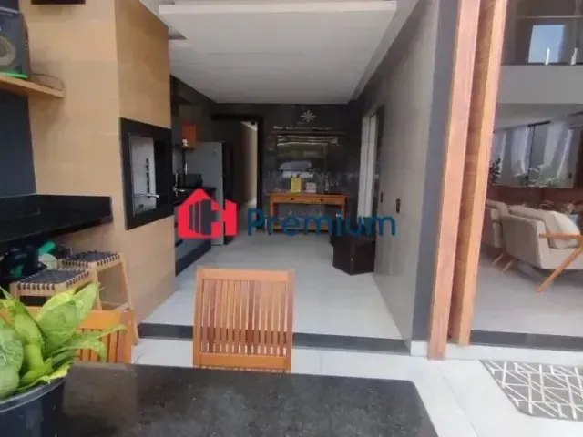 Casa 4 quartos e 6 banheiros, à venda ou para alugar, no bairro Recreio dos Bandeirantes em Rio de Janeiro