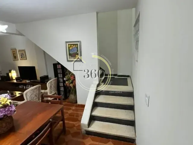 Casa 4 quartos e 3 banheiros, à venda, no bairro Vila Araguaia em São Paulo