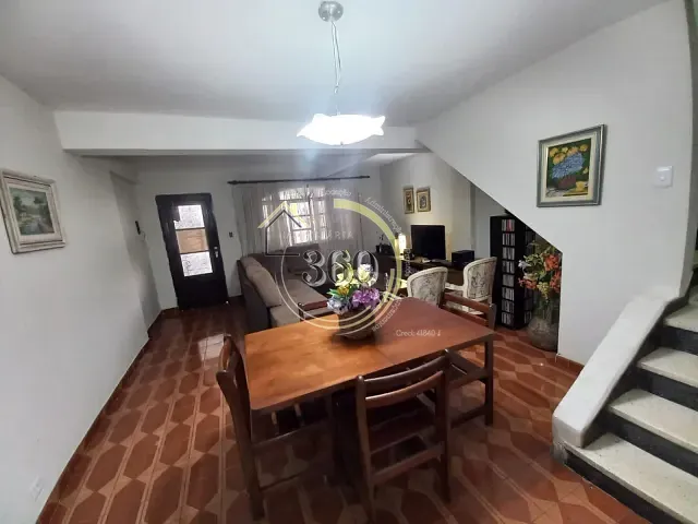 Casa 4 quartos e 3 banheiros, à venda, no bairro Vila Araguaia em São Paulo