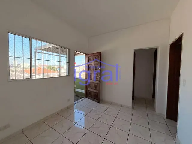 Casa 2 quartos e 1 banheiro, para alugar, no bairro Vila Guarani (Z Sul) em São Paulo