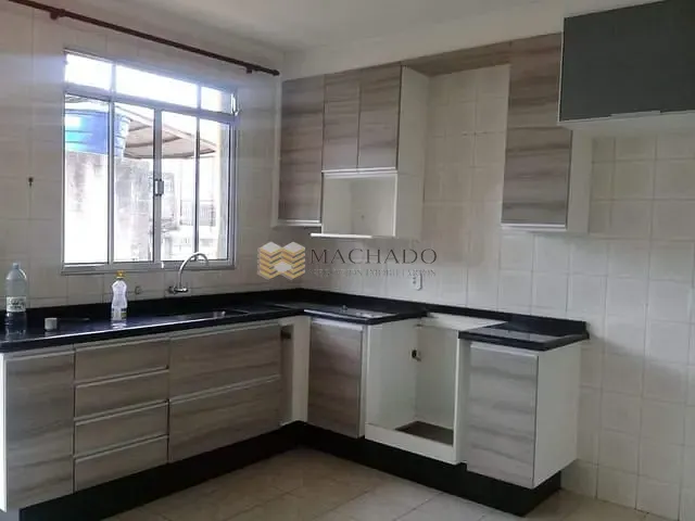 Casa com 130m² 2 quartos e 1 banheiro, à venda, no bairro Jardim Paulista em Várzea Paulista