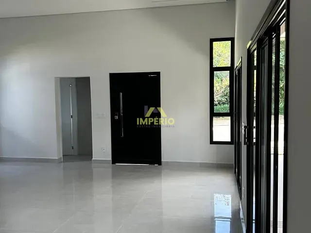 Casa com 332m² 3 quartos e 2 banheiros, à venda, no bairro Residencial Lagos D'Icaraí em Salto