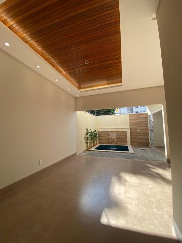 Casa com 210m² 3 quartos e 2 banheiros, à venda, no bairro Jardim Atlântico em Goiânia
