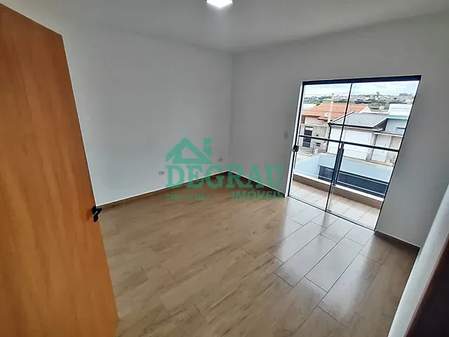 Casa com 175m² 3 quartos e 2 banheiros, à venda, no bairro Loteamento Portal Itapeva em Itapeva