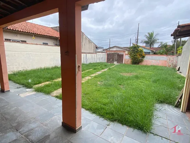 Casa 2 quartos e 1 banheiro, à venda, no bairro Corumba em Itanhaém