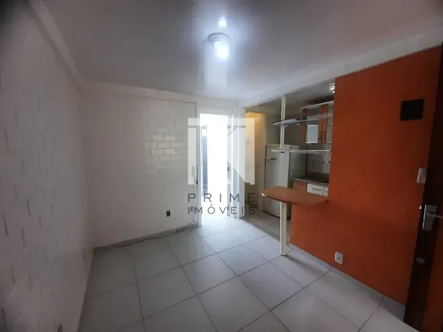 Casa com 27m² 1 quarto e 1 banheiro, à venda, no bairro Golfe em Teresópolis