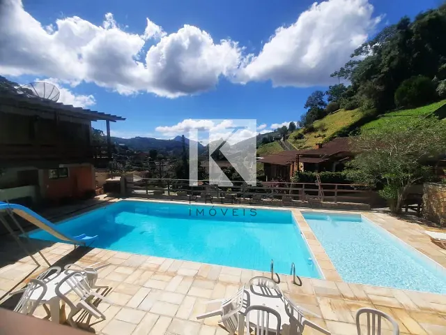Casa com 27m² 1 quarto e 1 banheiro, à venda, no bairro Golfe em Teresópolis