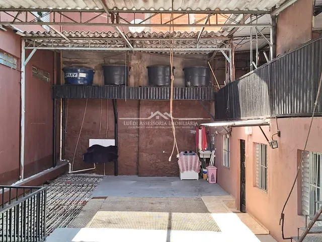 Casa 8 quartos e 8 banheiros, à venda, no bairro Jardim Santa Terezinha (Zona Leste) em São Paulo