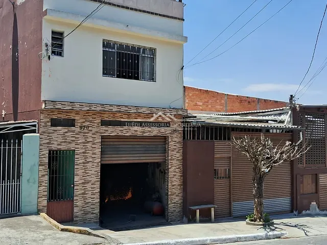 Casa 8 quartos e 8 banheiros, à venda, no bairro Jardim Santa Terezinha (Zona Leste) em São Paulo