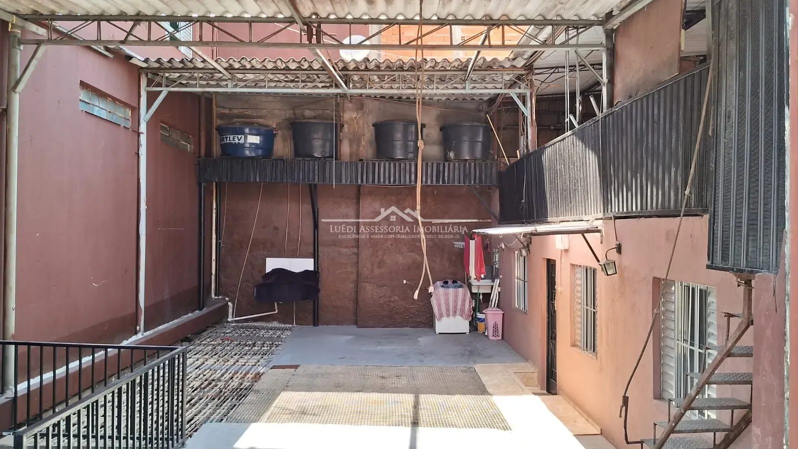 Casa, 8 quartos, 275 m² - Foto 3