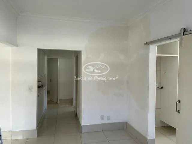 Casa com 450m² 2 quartos e 4 banheiros, à venda, no bairro Montese em Resende