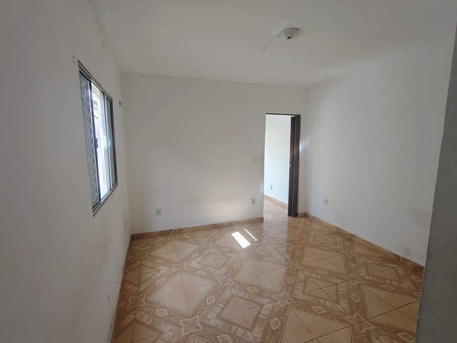 Casa com 230m² 1 quarto e 1 banheiro, para alugar, no bairro Saúde em São Paulo