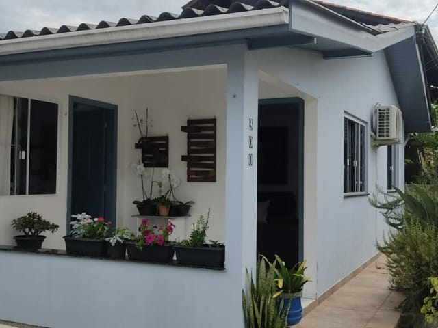 Casa com 188m² 3 quartos e 2 banheiros, à venda, no bairro Ingleses do Rio Vermelho em Florianópolis