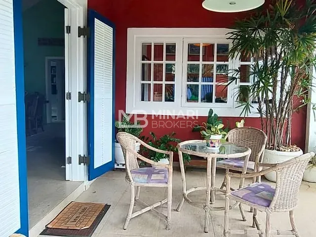 Casa com 400m² 2 quartos e 2 banheiros, à venda, no bairro Maresias em São Sebastião
