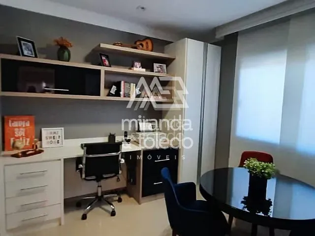Casa com 521m² 4 quartos e 5 banheiros, à venda, no bairro Muquiçaba em Guarapari