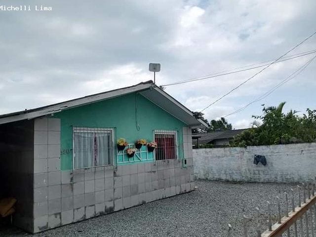 Casa com 479m² 2 quartos e 1 banheiro, à venda, no bairro Barra do Aririú em Palhoça