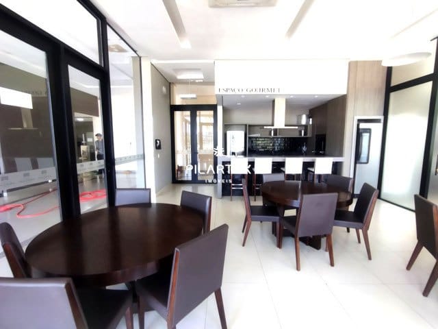 Terreno com 260m², à venda, no bairro Conjunto Habitacional Alexandre Urbanas em Londrina