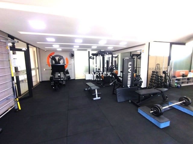 Terreno com 260m², à venda, no bairro Conjunto Habitacional Alexandre Urbanas em Londrina