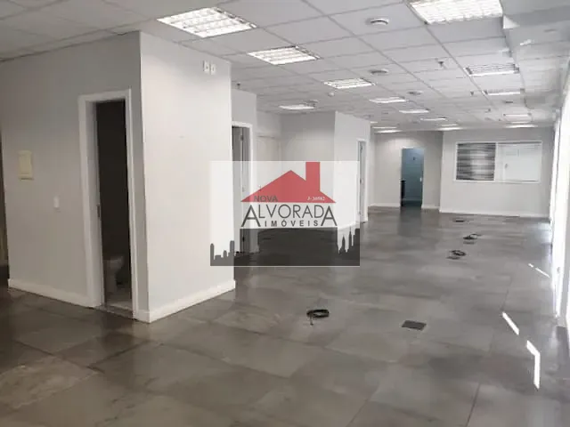Sala com 145m², para alugar, no bairro Vila Leopoldina em São Paulo