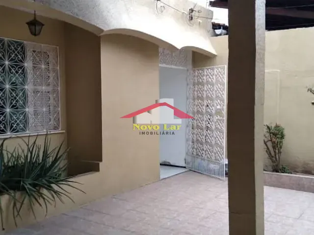 Casa com 248m², à venda, no bairro Parreão em Fortaleza