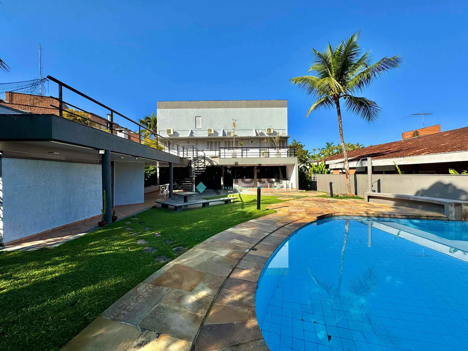 Casa, 4 quartos, 400 m² - Foto 1