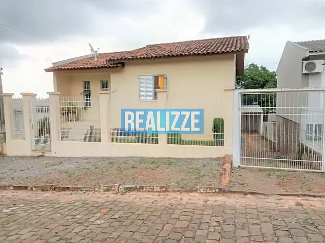 Casa com 300m² 3 quartos e 1 banheiro, à venda, no bairro Conforto em Marau