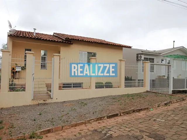 Casa com 300m² 3 quartos e 1 banheiro, à venda, no bairro Conforto em Marau