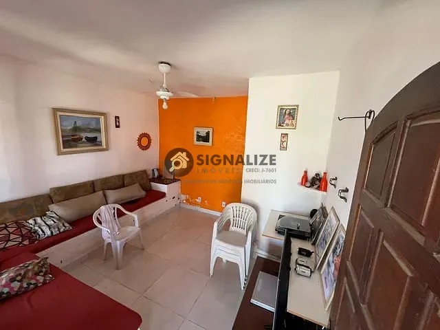 Casa 2 quartos e 1 banheiro, à venda, no bairro Caminho de Búzios em Cabo Frio
