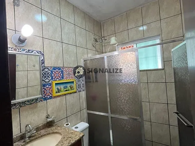 Casa 2 quartos e 1 banheiro, à venda, no bairro Caminho de Búzios em Cabo Frio
