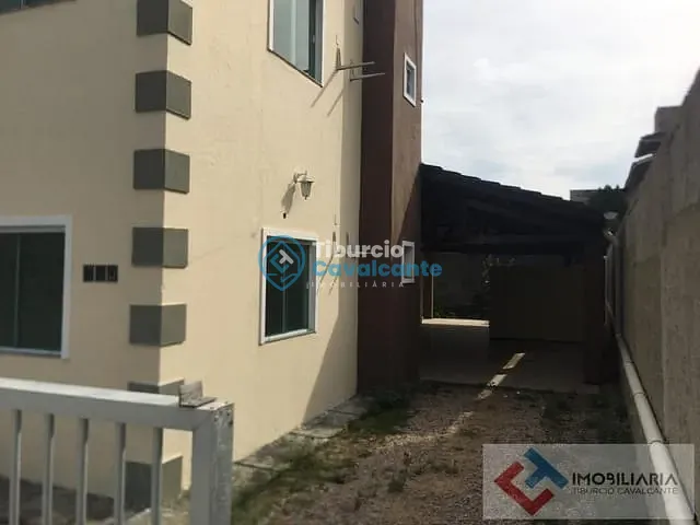 Casa com 360m² 4 quartos e 4 banheiros, à venda, no bairro Parque Iracema em Maranguape
