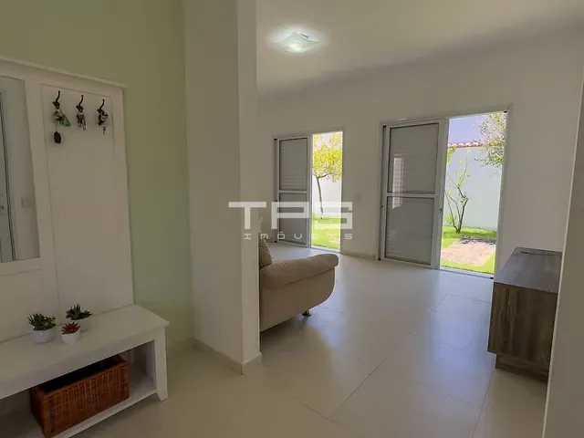 Casa com 312m² 3 quartos e 2 banheiros, à venda ou para alugar, no bairro Vila Paraíba em Guaratinguetá