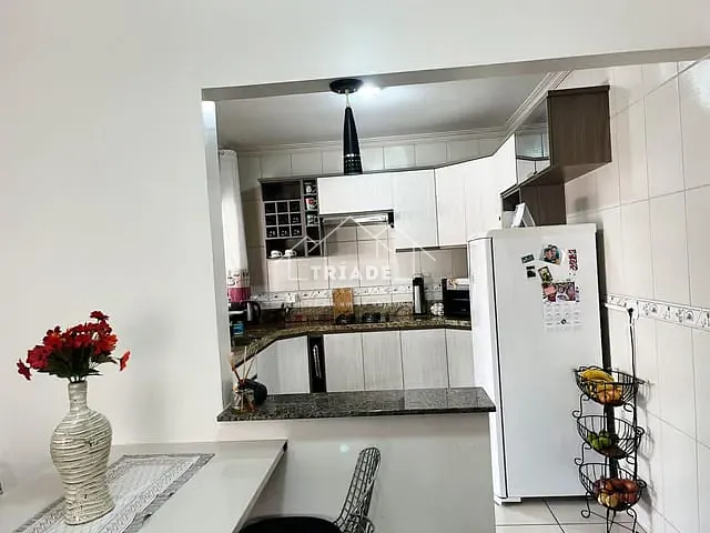 Casa 2 quartos e 1 banheiro, à venda, no bairro Passaúna em Araucária