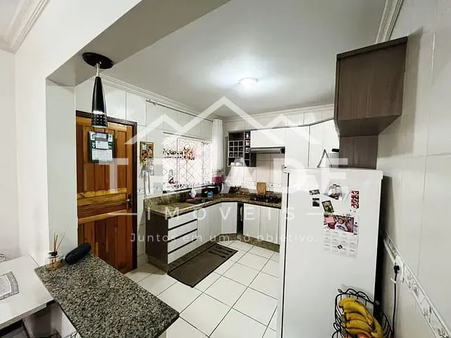 Casa 2 quartos e 1 banheiro, à venda, no bairro Passaúna em Araucária